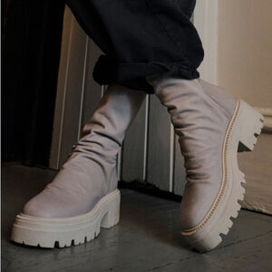 Free People Emma Ruche leather Boots grey white chunky sole Sz 39.5
